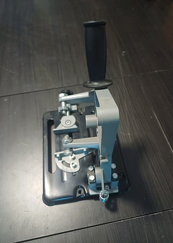 Diğer Gri Metal Kesme Spral Sabitleme Aparatı