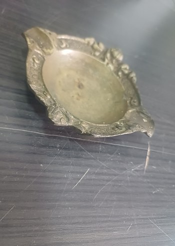 Pirinç malzeme Desenli Klasik Küllük Antika - Görsel 3