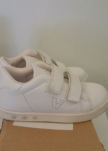 Vicco Beyaz Erkek Çocuk Işıklı, Cırt Cırtlı Spor Ayakkabı - Görsel 2