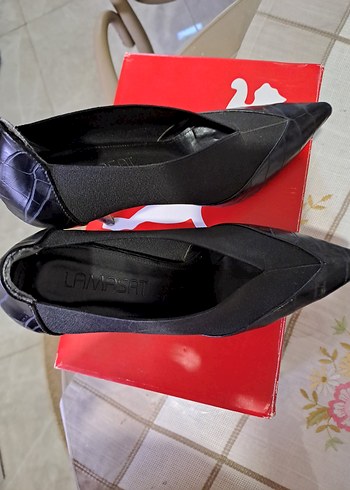 Siyah Pilili Stiletto Kadın Ayakkabı - Görsel 4