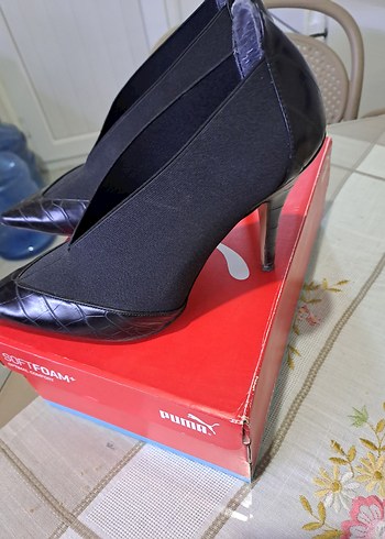 Siyah Pilili Stiletto Kadın Ayakkabı - Görsel 5