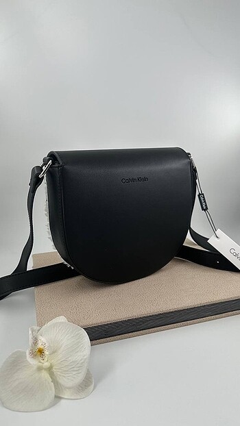  Beden Calvin Klein