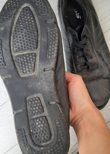 Siyah Bağcıklı Erkek Klasik Spor Ayakkabı - Görsel 4