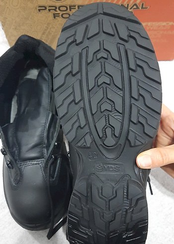 YDS Siyah Bağcıklı Erkek Kauçuk Bot - Görsel 3