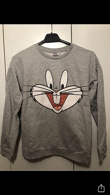 Bugs Bunny sweatshirt