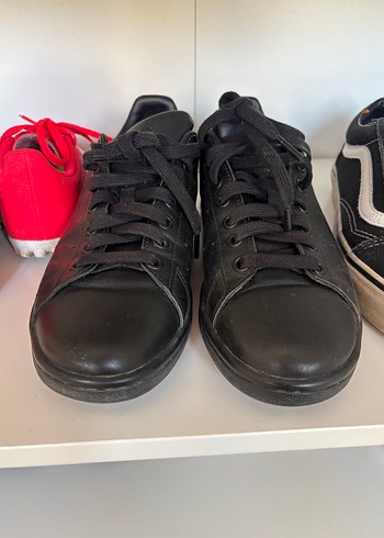 Adidas stan smith Siyah Spor Ayakkabı, Rahat ve Şık