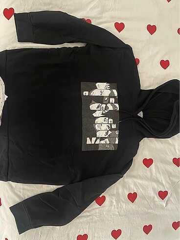 Sweatshirt