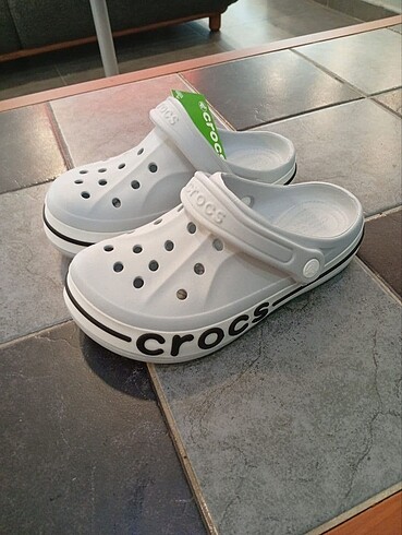 37 Beden Crocs