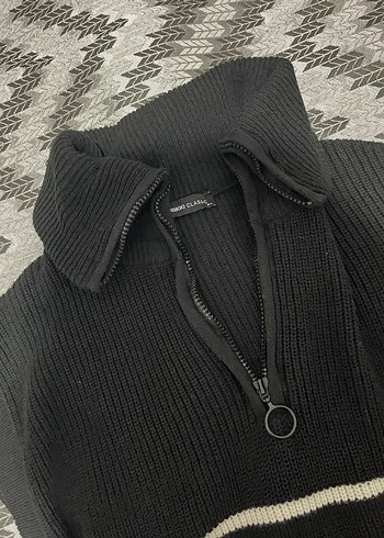 Siyah Beyaz Çizgili Triko Kadın Kazak - Görsel 3