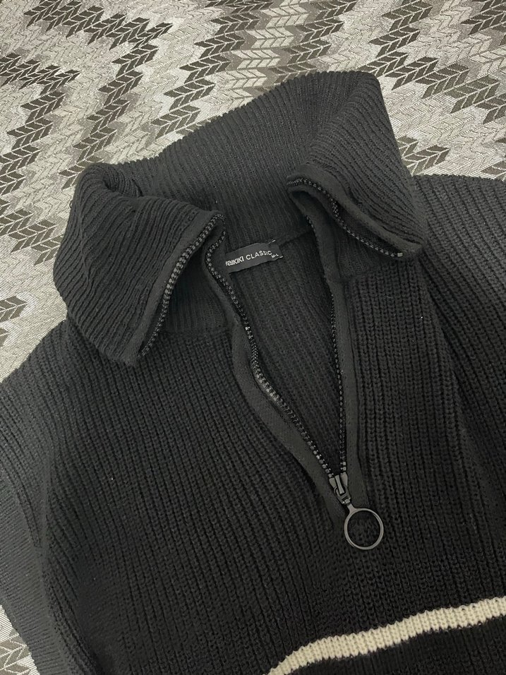 Siyah Beyaz Çizgili Triko Kadın Kazak - Görsel 3