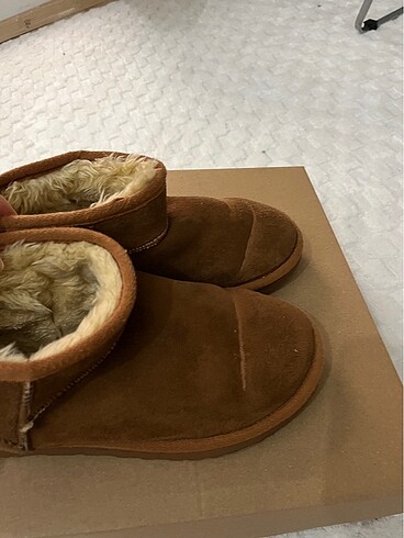 Ugg muadili