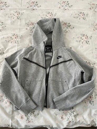 Nike Tech Fleece