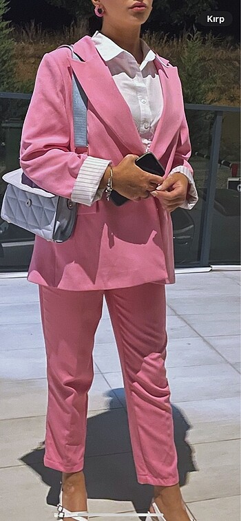 Pembe blazer takım