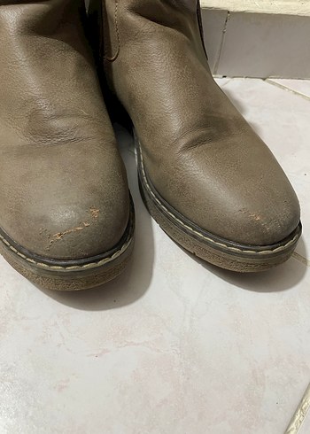 Gri Süet Kadın Bot - Tokalı, Topuklu - Görsel 4