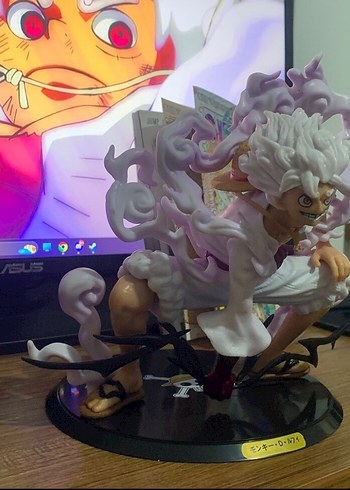 Luffy gear 5 orjinal figür - Görsel 3