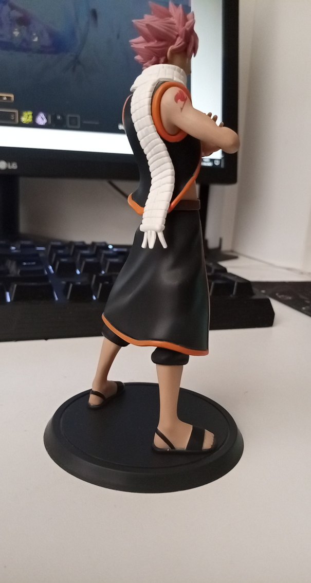 fairy tail kutulu orjinal natsu figürü - Görsel 3