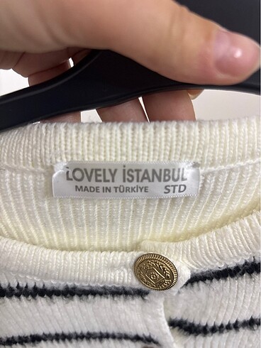 38 Beden Çizgili triko hırka