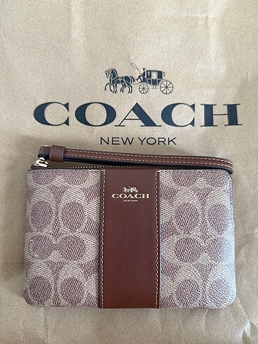 Etiketli Coach clutch
