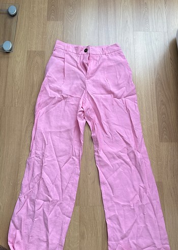 Pembe kumaş Rahat Kesim geniş kalıp 1 kez giyildi Mevsimlik
