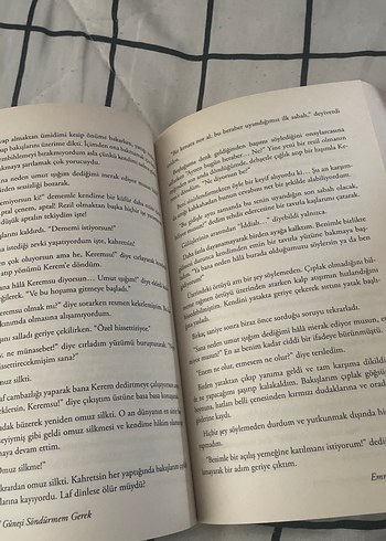 Beden Renk Güneşi Söndürmem Gerek - Emre Gül