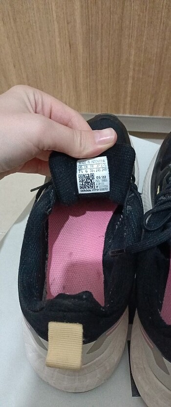 39 Beden Adidas orjinal Spor ayakkabı
