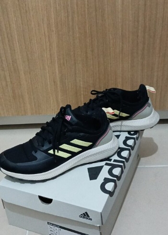 Adidas orjinal Spor ayakkabı  - Görsel 2