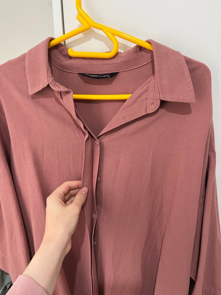 Kremit pembe arasında bir renkteKadın Gömlek ya da tunik - Görsel 5