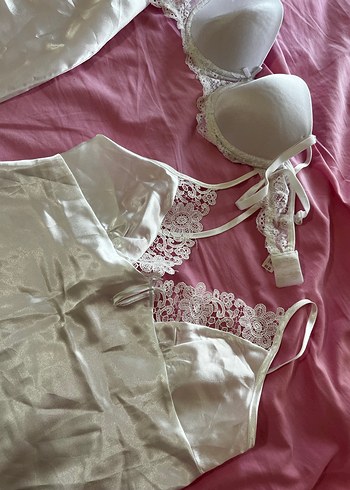 Kadın gecelik takımı - Görsel 2