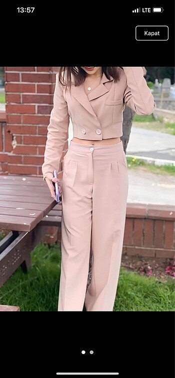 Ceketli crop takım