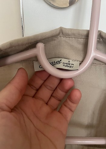 Zara Bej Düğmeli Keten Kadın Gömlek