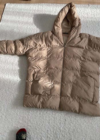 Bej Kapüşonlu Kadın Kışlık şişme yorgan mont - Görsel 2