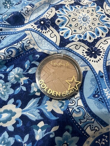 Lovely Bronzer