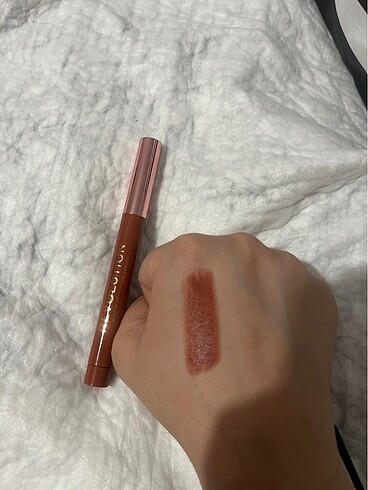 Revolution Revolution Fling Stick Kalem Ruj