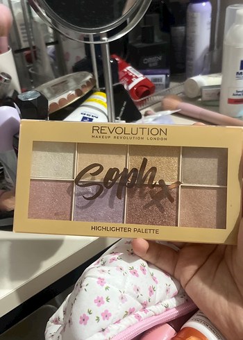 Revolution Soph X Aydınlatıcı Paleti