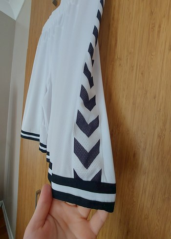 Hummel Hummel