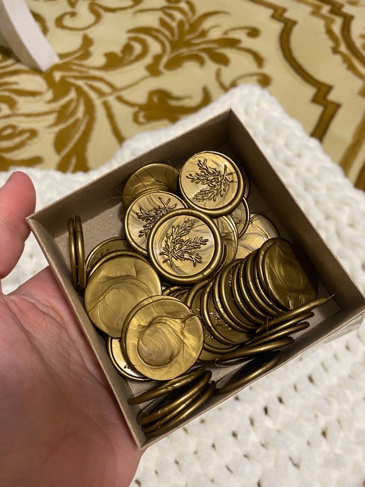 Altın Renkli Oyun mühür - Görsel 3