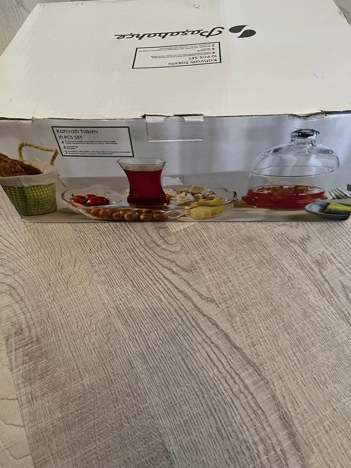 Paşabahçe 4bölmeli servis tabağı 4 cay bardağı ve bir şekerlik - Görsel 3