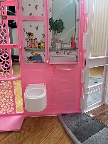  Beden Renk Portatif barbie evi