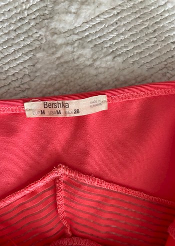 Bershka Kırmızı Straplez Midi Abiye Elbise