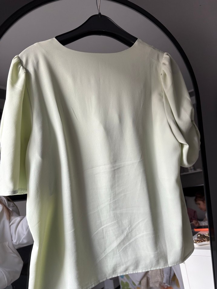 Mango Düğmeli V Yaka Kadın Beyaz Bluz - Görsel 2