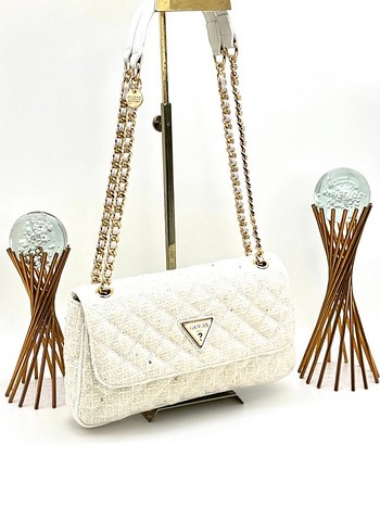 Guess Zincir Charmlı Çanta - Görsel 8