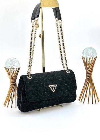 Guess Zincir Charmlı Çanta - Görsel 2