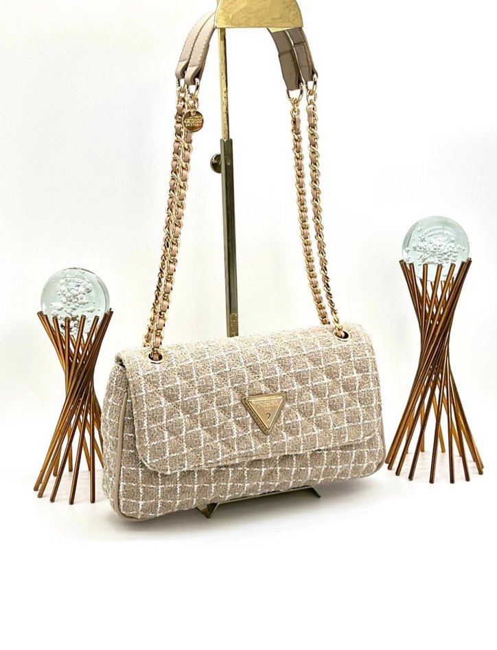 Guess Zincir Charmlı Çanta - Görsel 5