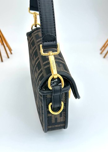 Fendi Baguette Çanta - Görsel 10