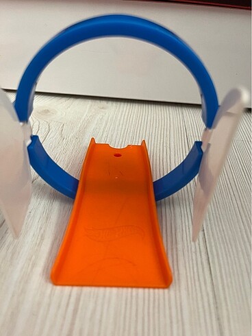  Beden Hot wheels araba kaydırağı
