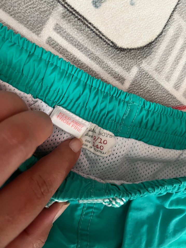 Yeşil deniz  Şortu - Görsel 2