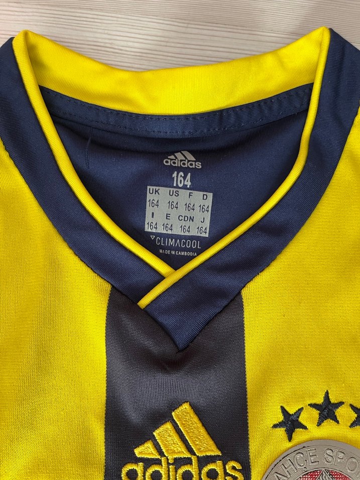 Sarı Siyah Çizgili Adidas Spor Forması - Görsel 2