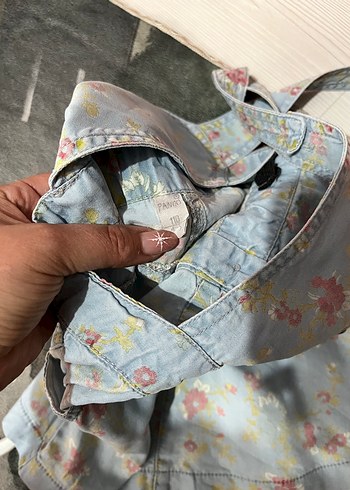 Çiçek Desenli Düğmeli Kız Kot Elbise - Görsel 2