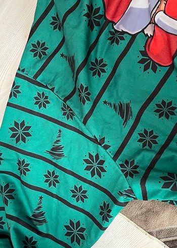 Yılbaşı temalı Sweat - Görsel 2