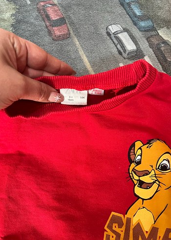 Simba Baskılı Kırmızı Erkek Sweatshirt - Görsel 2